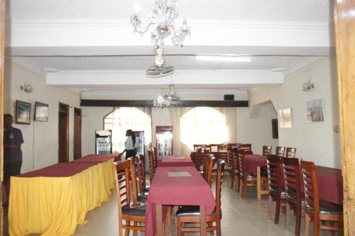 Rwizi View Hotel Mbarara Exterior foto